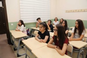 Yerleşemeyen 45 bin öğrenciye istediği okula kayıt yaptırma hakkı