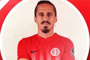 Antalya'da lisans krizi