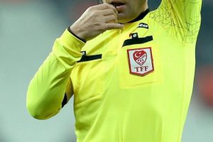 UEFA'dan Türk hakemlere görev