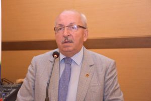 CHP'li Albayrak: Amerika'nın karşısında dikilmek boynumuzun borcu
