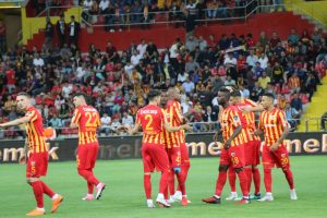 Kayserispor 'Sağlam' başladı