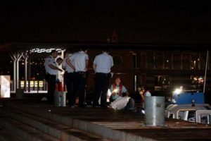Galata Köprüsü'nde hareketli dakikalar! Son anda...