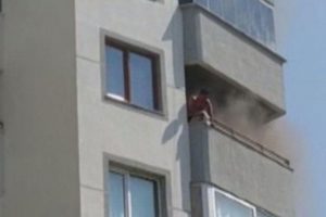 Binada yangın çıktı! Mahsur kalanlar var