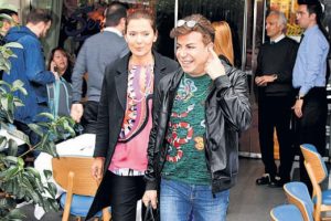 Demet Akalın Fatih Ürek'i sildi