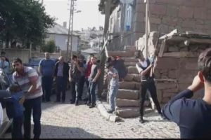 Şoke eden görüntüler! Onları kimse durduramıyor