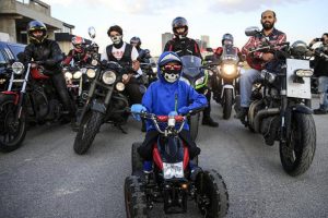 Motosiklet tutkunlarından lösemiyi yenen Yusuf Ege'ye sürpriz