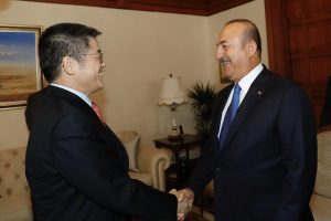 Dışişleri Bakanı Çavuşoğlu, Çin Hükümeti Özel Temsilcisi Le Yucheng ile görüştü