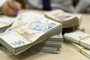 Bankacılık sektörünün kredi hacmi azaldı
