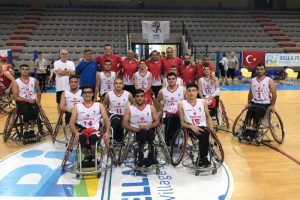 Milliler finalde