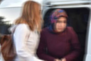 FETÖ'den adliyeye sevk edilen kadına adli kontrol