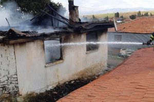 Afyonkarahisar'da ev yangını