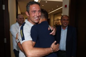 Koç'tan sponsorluk müjdesi!