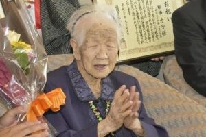 100 yaş üzeri nüfus Japonya'da rekor kırdı
