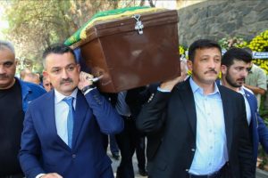 Bakan Pakdemirli'nin kayınpederi toprağa verildi