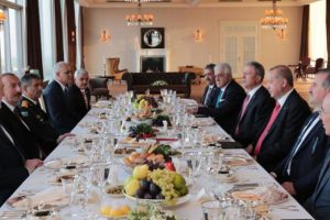 Erdoğan, Aliyev ile bir araya geldi