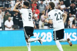 Beşiktaş'tan derbi öncesi galibiyet