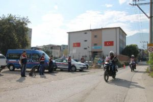 Bursa'da jandarmadan okulların çevresinde güvenlik önlemi