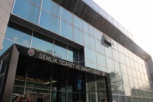 Bursa Gemlik Ticaret ve Sanayi Odası üyelerinden okul ziyareti