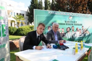 Kaptan Ertuğrul sözleşmesini uzattı