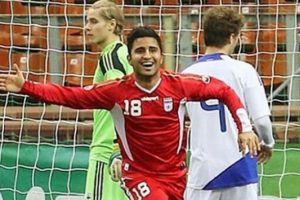 Yıldız futbolcuya 6 ay hapis ve 75 kırbaç cezası!