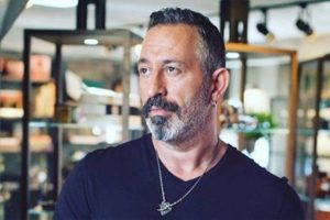 Kaçamak'ın ilk afişi yayınlandı