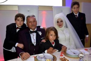 13 yıl sonra düğün heyecanı yaşadı