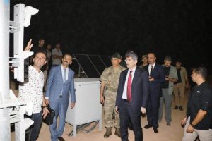 İçişleri Bakan Yardımcısı İnce sınır hattında
