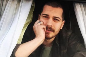 Çağatay Ulusoy'dan hayranlarına teşekkür