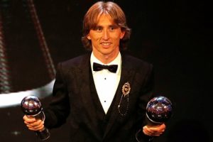 Yılın futbolcusu Luka Modric