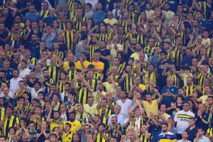 Kadıköy'de Ersun Yanal sesleri