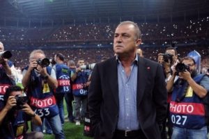 Tudor Terim'i geçti