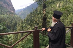 Bartholomeos, Sümela Manastırı'ndaki çalışmaları inceleyecek