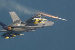 ABD'de F-35B savaş uçağı düştü