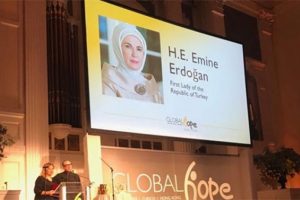 Emine Erdoğan'a ABD'de ''insani yardım liderliği'' ödülü