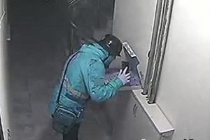 Pizzaya tükürdüğü iddia edilen kurye: Küfür ettiğini öğrenince...
