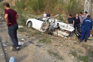 Kastamonu'da iki otomobil çarpıştı: 7 yaralı