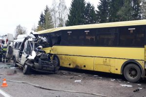 Rusya'da trafik kazası: 13 ölü