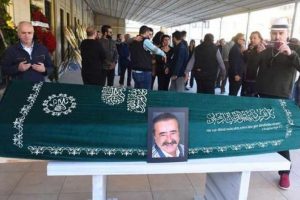 Ünlü oyuncu son yolculuğuna uğurlandı