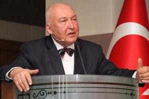 Deprem profesöründen çarpıcı İzmir açıklaması