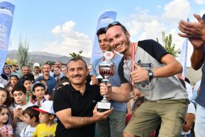 Türkiye'nin ilk Yamaç Paraşütü Akrobasi Şampiyonası sona erdi