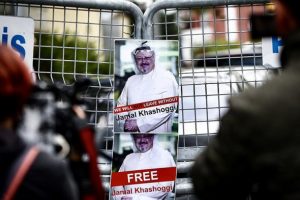 Suudi Arabistan Başkonsolosluğu önünde bekleyiş sürüyor