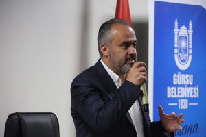 Bursa Gürsulu gençler, Başkan Aktaş'la bir araya geldi
