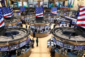 New York borsası düşüşle açıldı