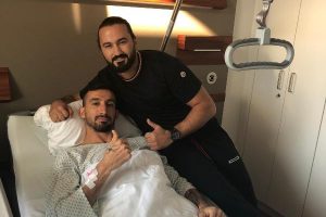 Mehmet Topal ameliyat edildi