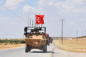 TSK Münbiç'te devriye faaliyetlerine devam ediyor