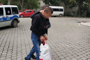 Uyuşturucu ticaretinden tutuklandı