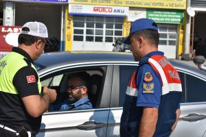 Drone'lu trafik uygulaması