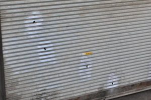 Motosiklet tamircisi ile müşteri arasında silahlı kavga!