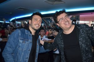 ''Yol Arkadaşım 2'' galası Bursa'da izdihama neden oldu