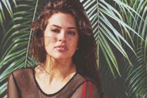 Ashley Graham'ın son hali takipçilerini ikiye böldü